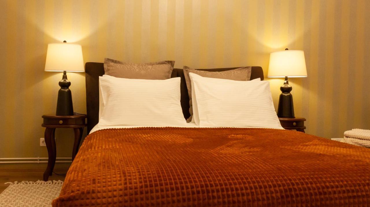 בראשוב Cozy Family Apartments מראה חיצוני תמונה