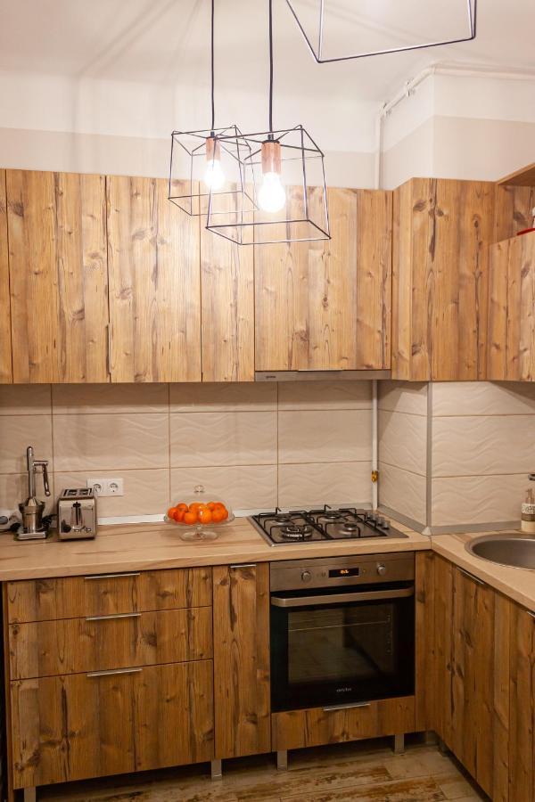 בראשוב Cozy Family Apartments מראה חיצוני תמונה