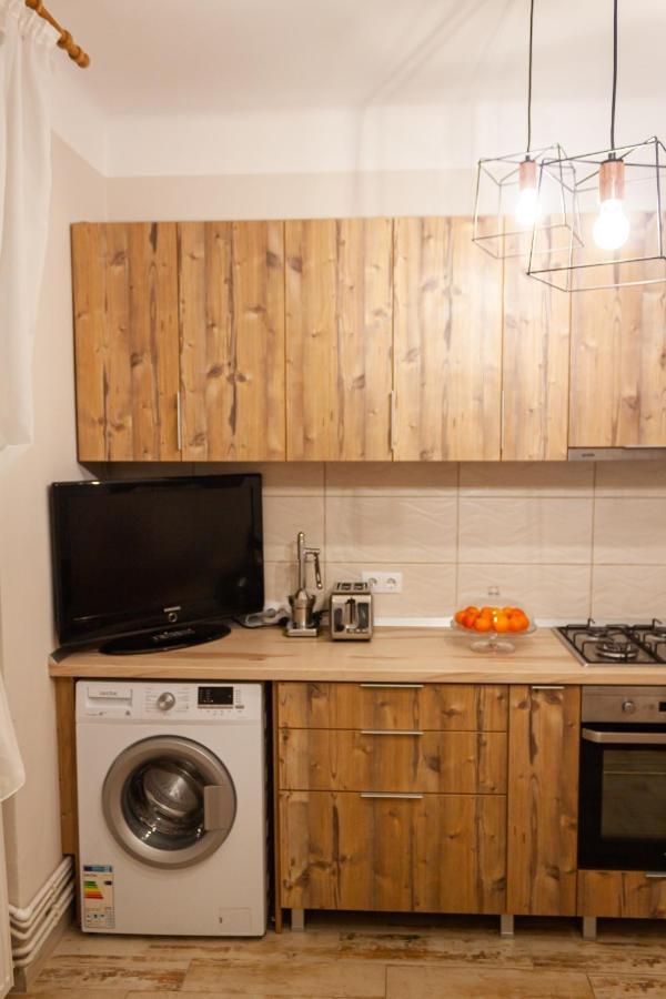 בראשוב Cozy Family Apartments מראה חיצוני תמונה
